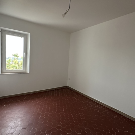  Annonces BOUCBELAIR : House | PLAN-DE-CUQUES (13380) | 72 m2 | 1 450 € 