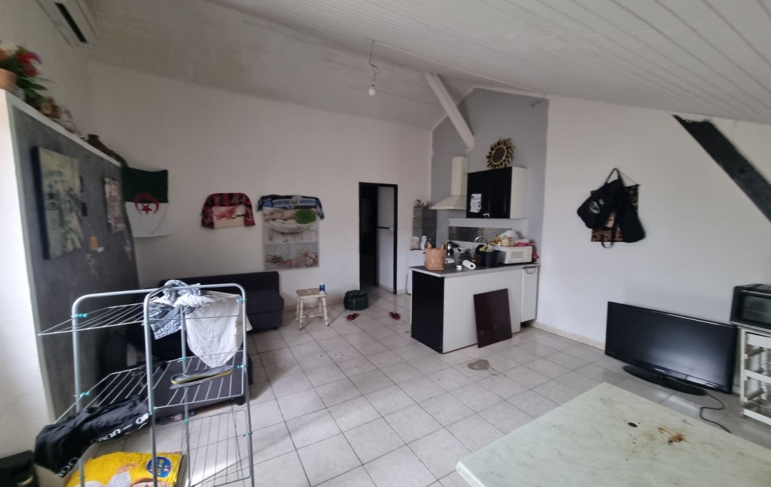 Annonces BOUCBELAIR : Immeuble | MARSEILLE (13014) | 140 m2 | 130 000 € 