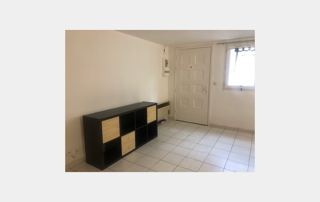 Annonces BOUCBELAIR : Appartement | MARSEILLE (13013) | 22 m2 | 480 € 