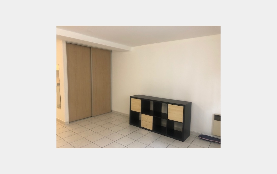 Annonces BOUCBELAIR : Appartement | MARSEILLE (13013) | 22 m2 | 480 € 