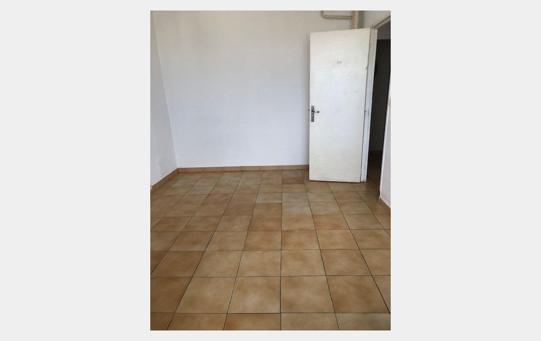 Annonces BOUCBELAIR : Appartement | MARSEILLE (13013) | 40 m2 | 658 € 